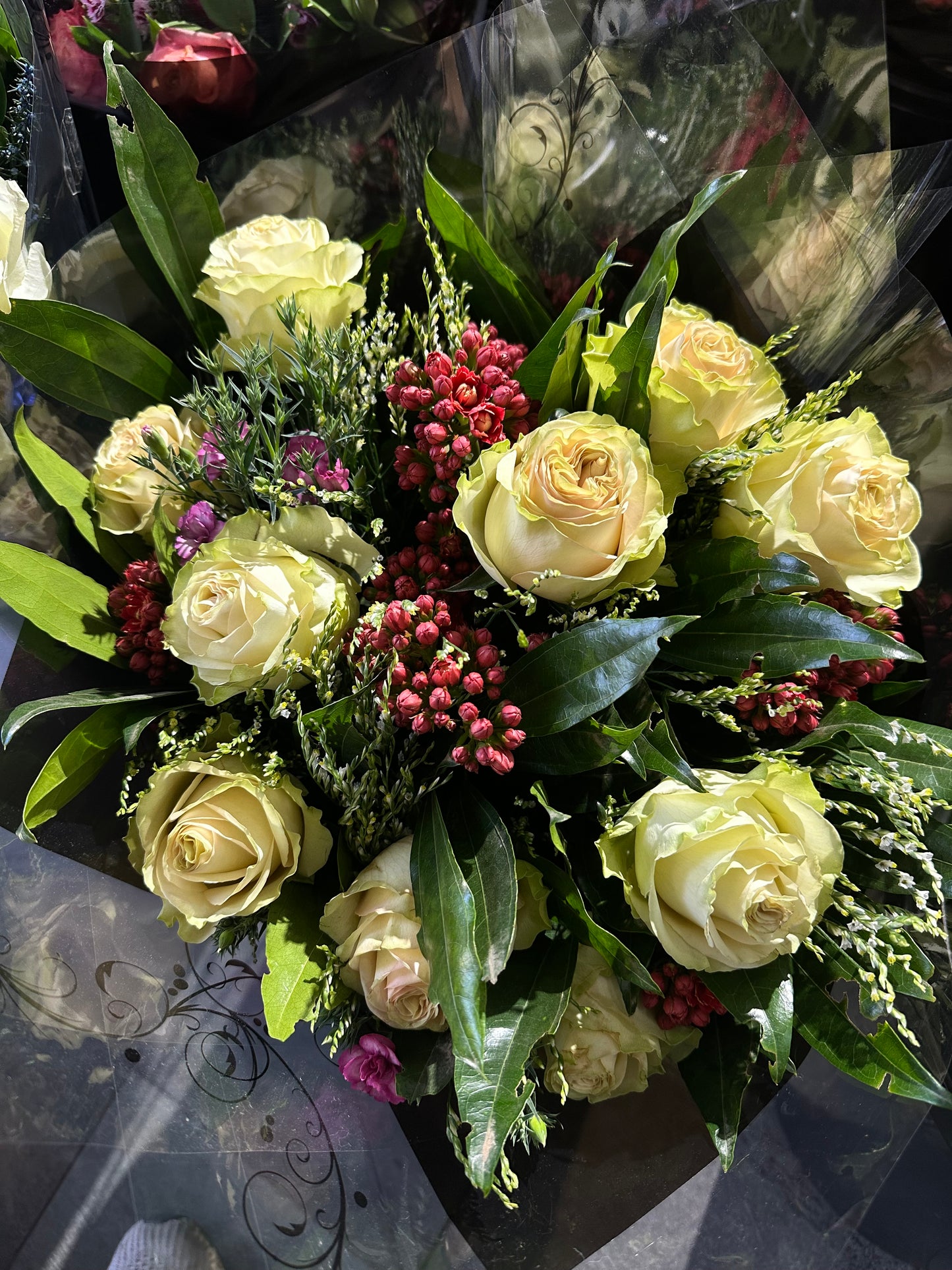 Long stem premixed bouquet