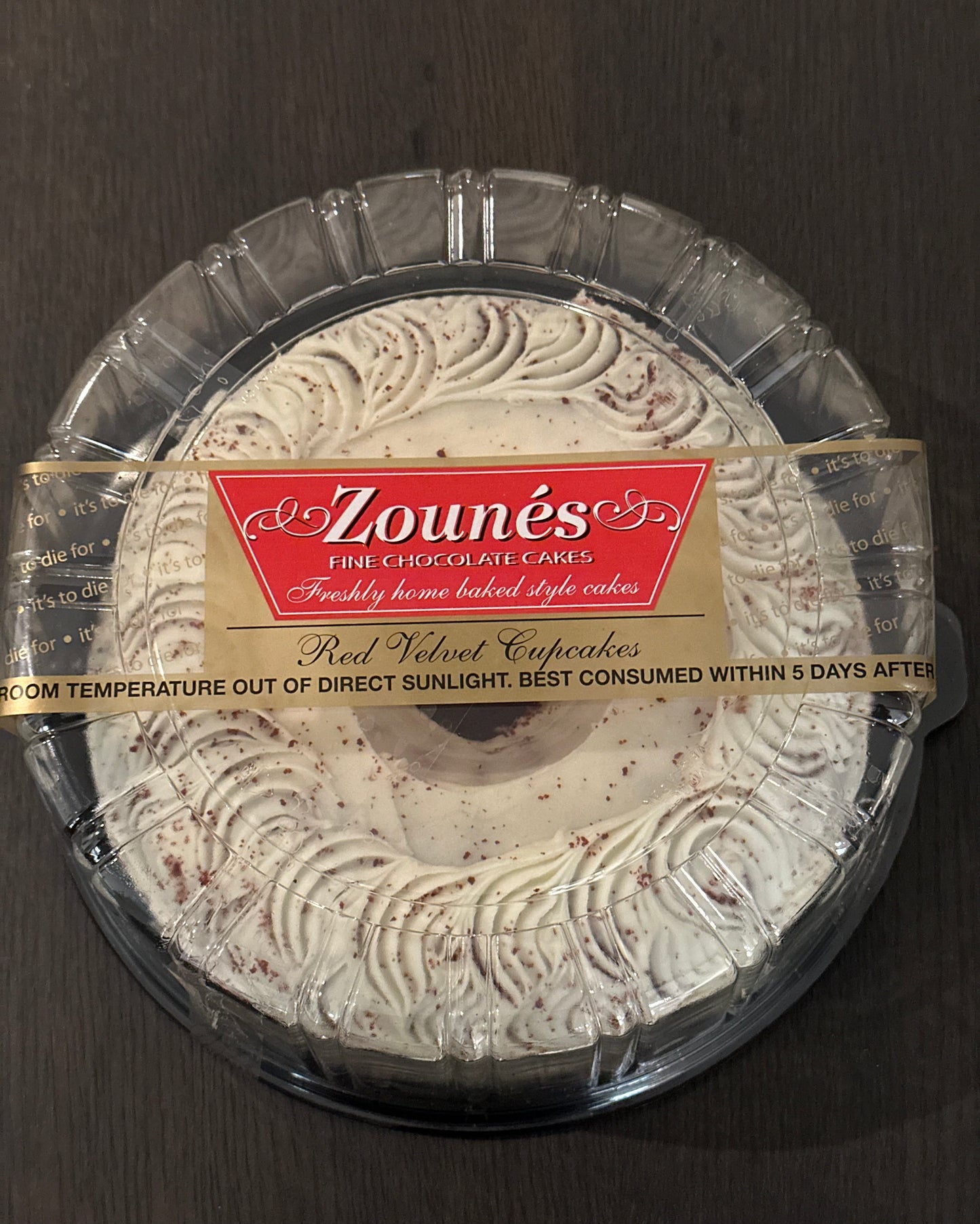 Large Zounés Cakes (1.35kg)